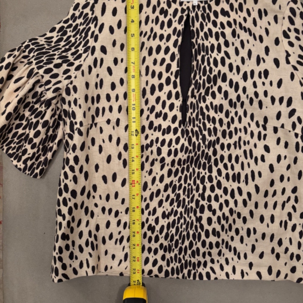 Stylish Black and White Women's Top - Picture 8 of 9